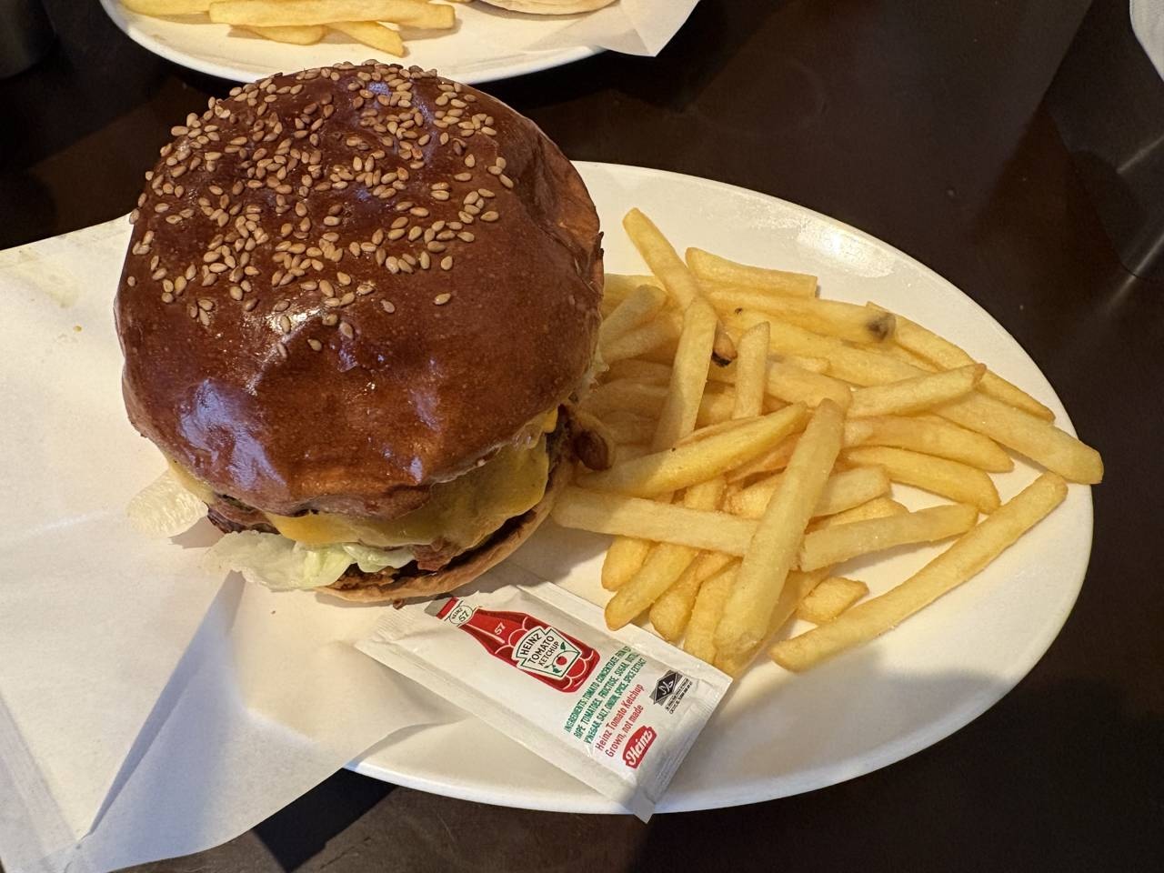 オーセンティック_チリチーズバーガー